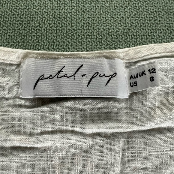 Petal & Pup Linen Shirt (size: 8) - Picture 3 of 5